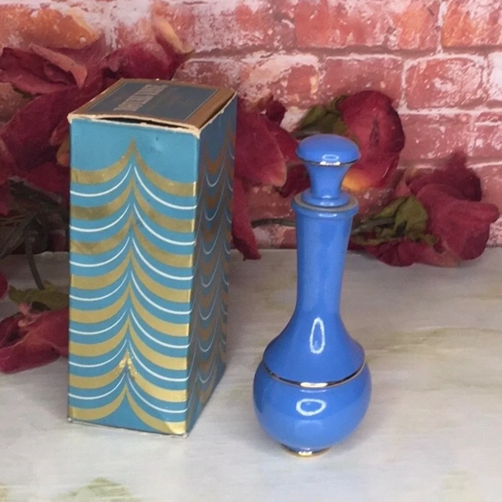 Vintage 70s Avon Blue Royal Vase Perfume Decanter